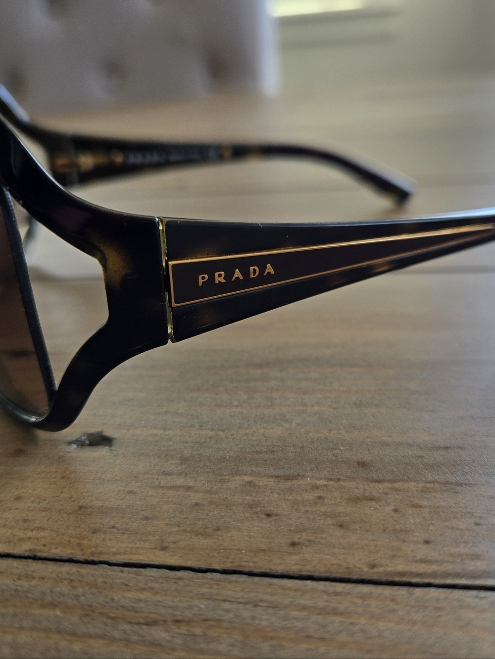 Prada Acetate Sunglasses SPR-05L - Picture 3 of 10